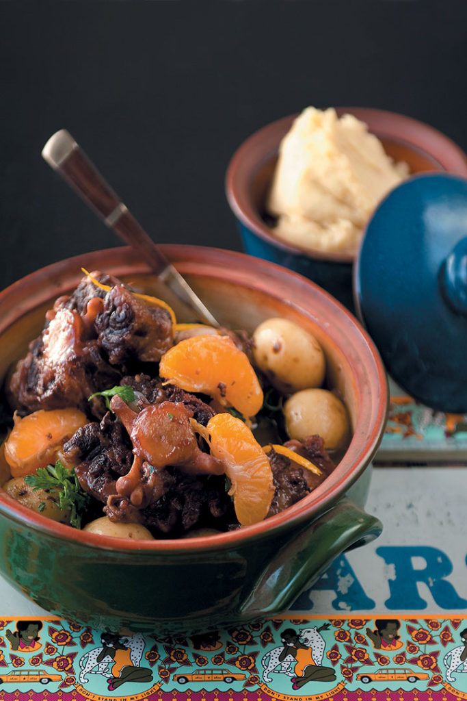 Oxtail in red wine with naartjies