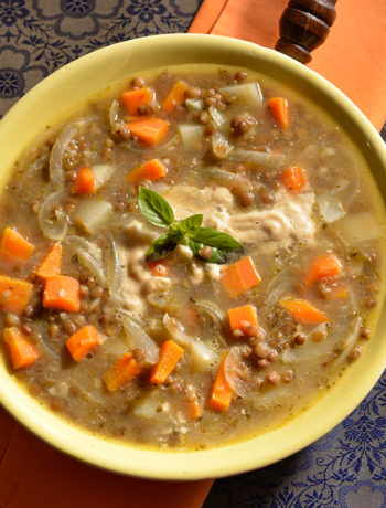 Greek lentil soup