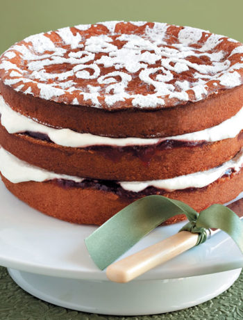 Marzipan sponge cake