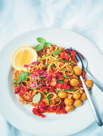 Baby-marrow noodles with sun-dried tomato, walnuts and olives recipe