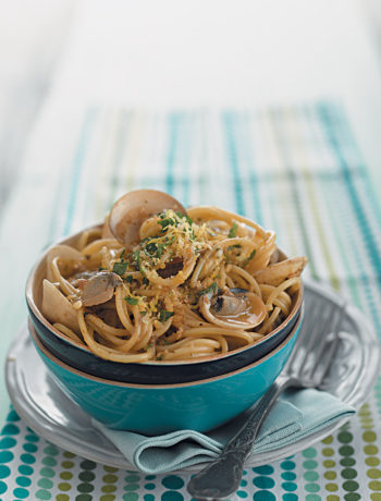Clam pasta with gremolata topping recipe
