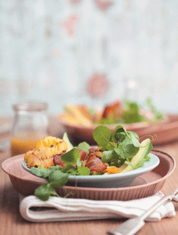 Grilled pineapple, bacon and avocado salad with a sweet chilli dressing recipe