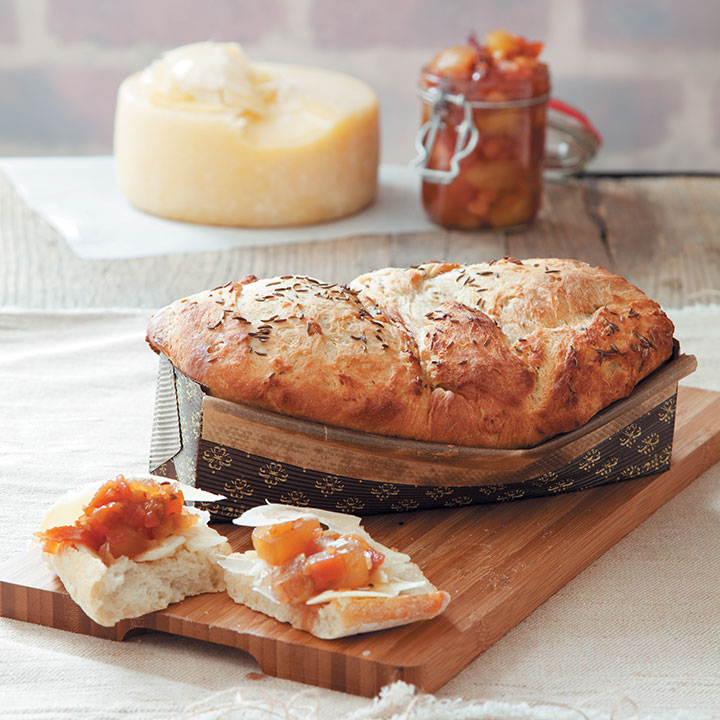 Apple and potato bread with caraway seeds