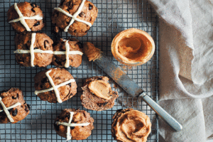 Hot cross buns with white chocolate and nut butter recipe