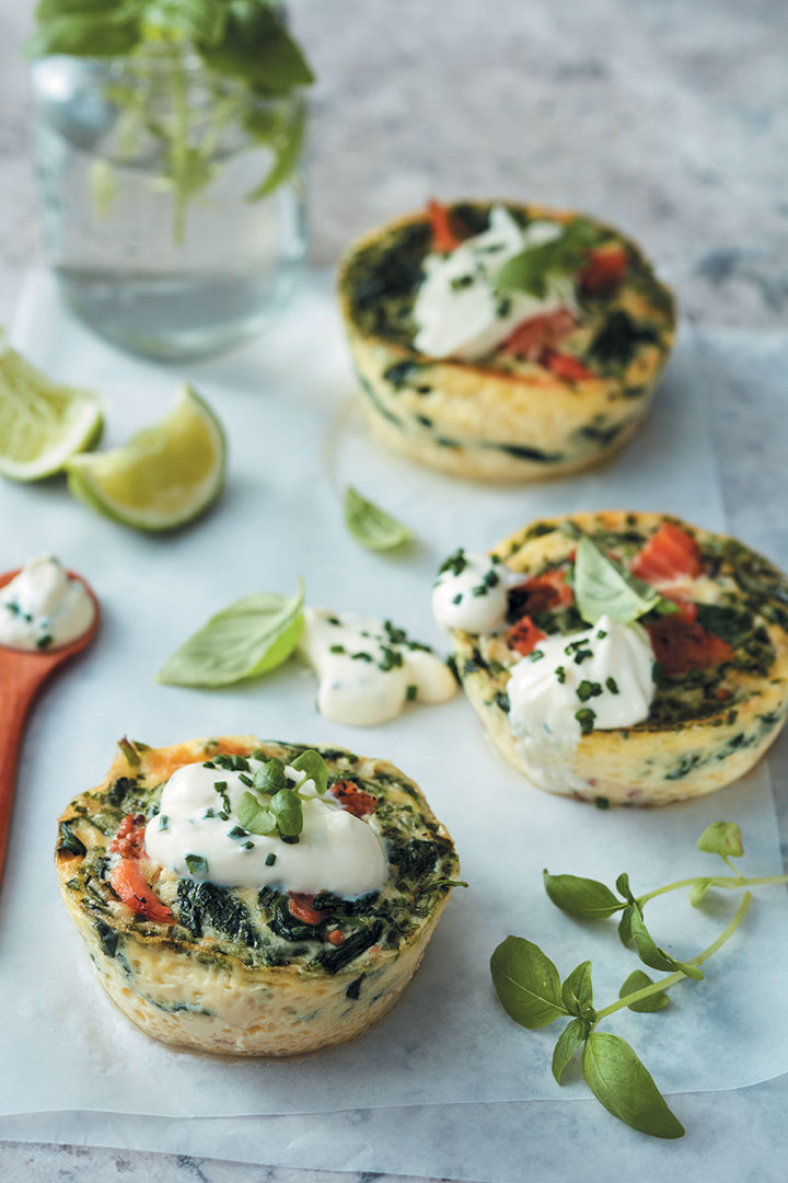 Salmon, spinach and sour cream-filled muffins