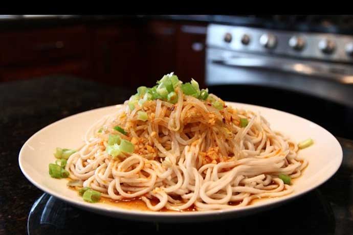 Chinese food to try before you die Sichuan-cold-noodles
