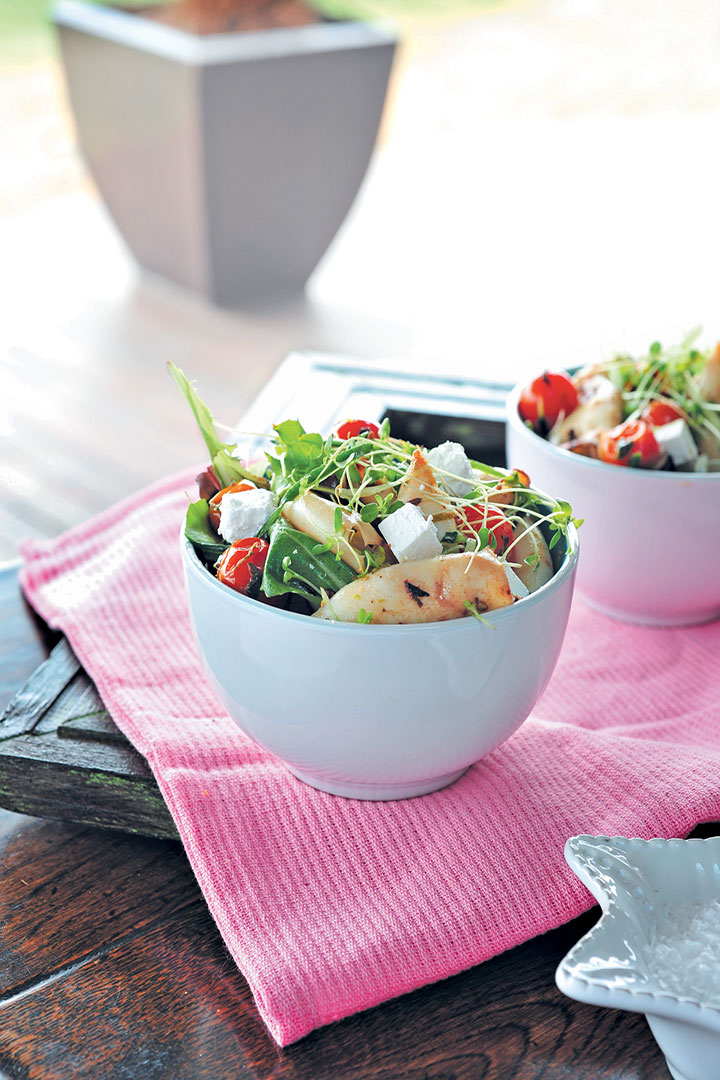 Calamari and feta salad with chilli-mint dressing recipe