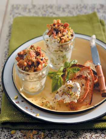 Goat’s cheese, pistachio and savoury crumble pots recipe