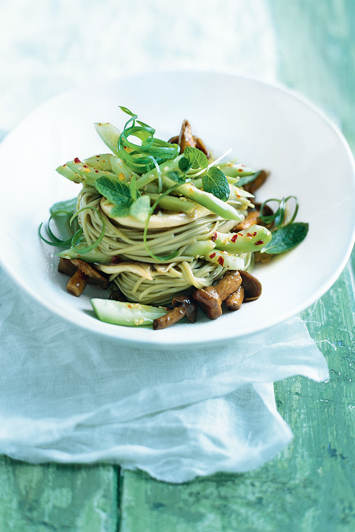 Hot and sour cucumber with sticky mushroom noodles recipe