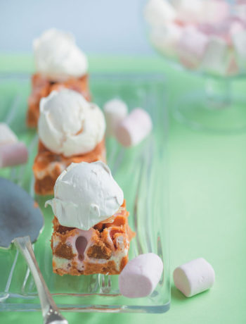 Marshmallow fudge topped with French meringue recipe
