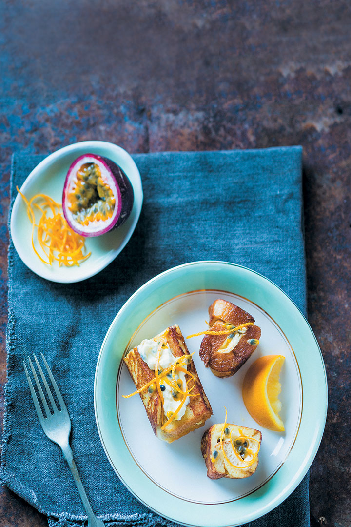 Orange cream and granadilla-rolled French toast recipe
