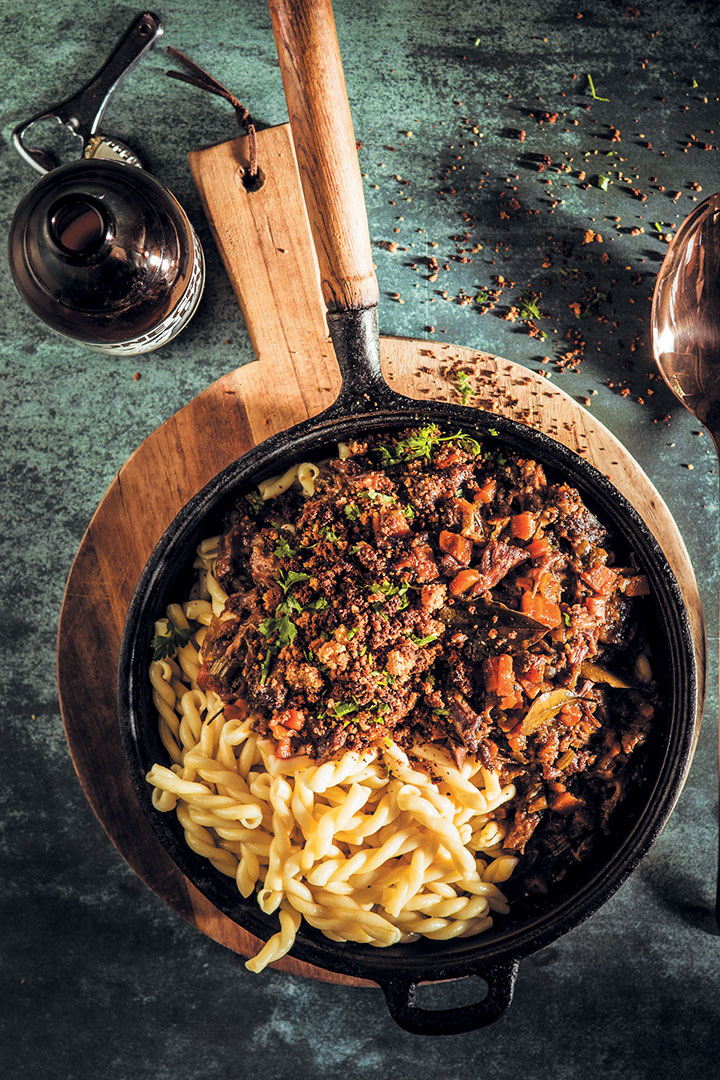 Oxtail ragù with witbier and horseradish crumbs