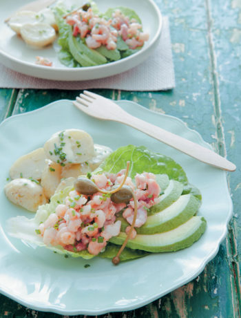 Shrimp, avocado and bacon salad boats with yoghurt mayonnaise recipe