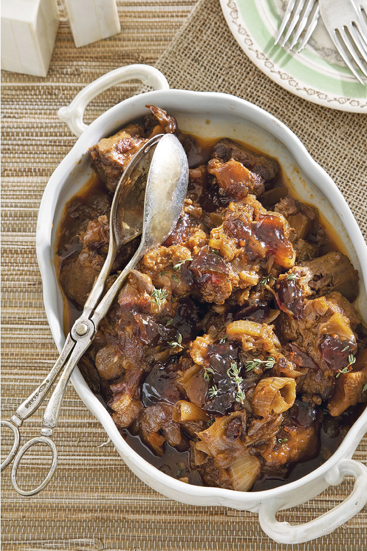 Slow roasted oxtail with caramelised red onion recipe