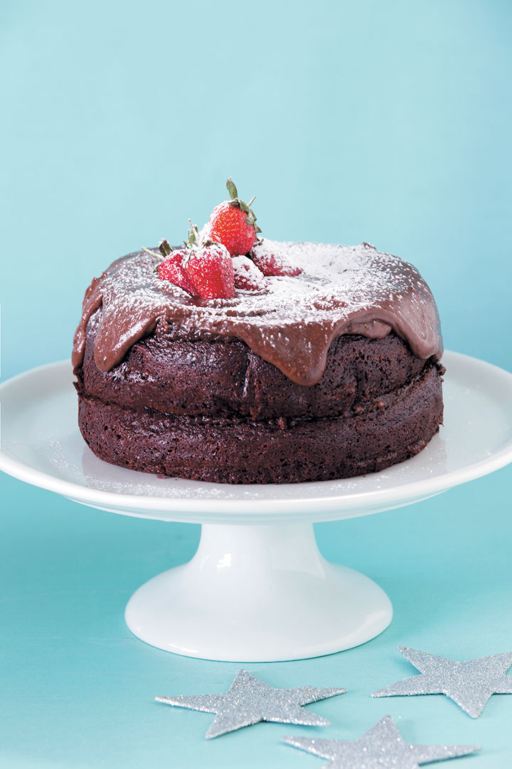 Super-rich dark chocolate berry cake recipe