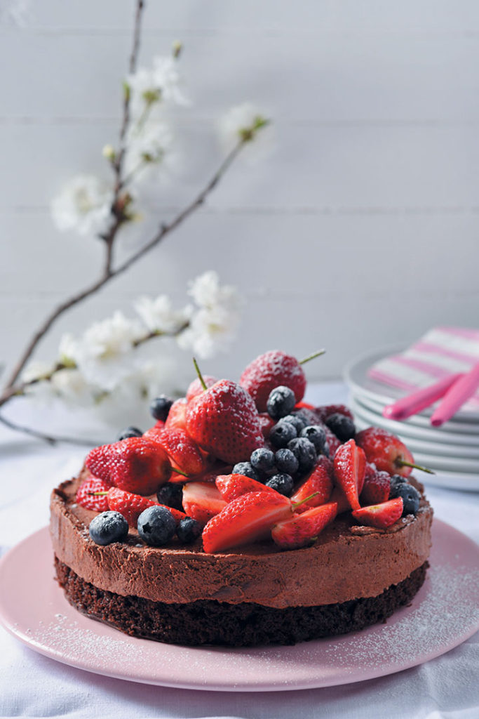 Chocolate-mousse cake with summer berries