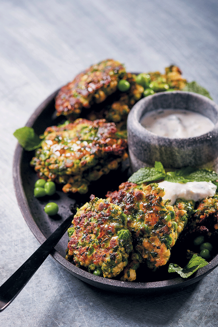 Spinach, pea and ricotta fritters with herbed yoghurt