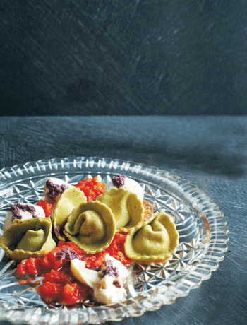Mozzarella-filled basil ravioli recipe