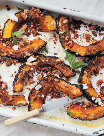Hubbard squash slices with a cinnamon and nut crust recipe