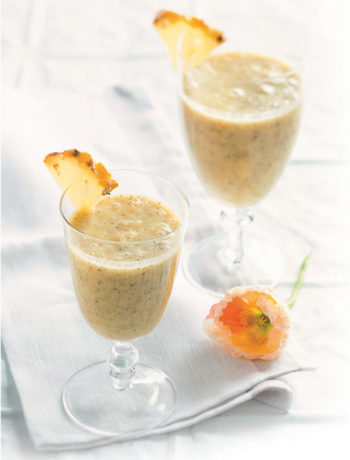 Chai and pineapple smoothie