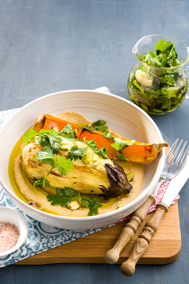 CHARGRILLED-BRINJALS-AND-BUTTERNUT-ON-A-BED-OF-HUMMUS