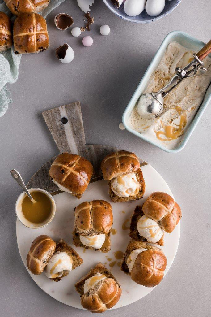 WARM HOT CROSS BUN SANDWICHES WITH SNICKERDOODLE ICE CREAM AND BUTTERSCOTCH SAUCE