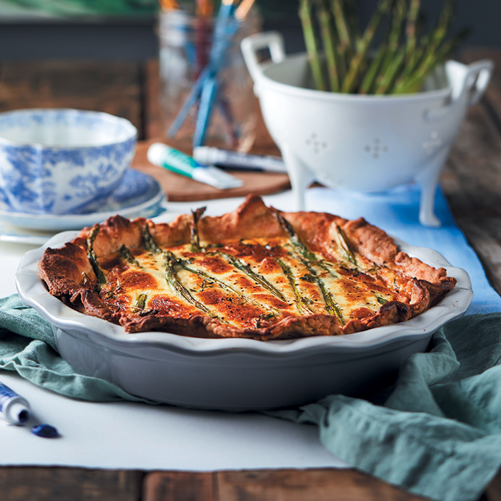 Asparagus and Camembert quiche