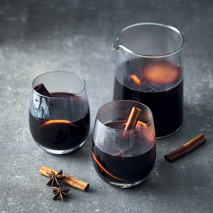 Quick and easy mulled wine
