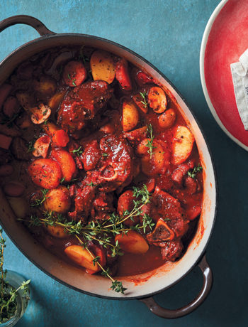 Lamb knuckle and apricot stew