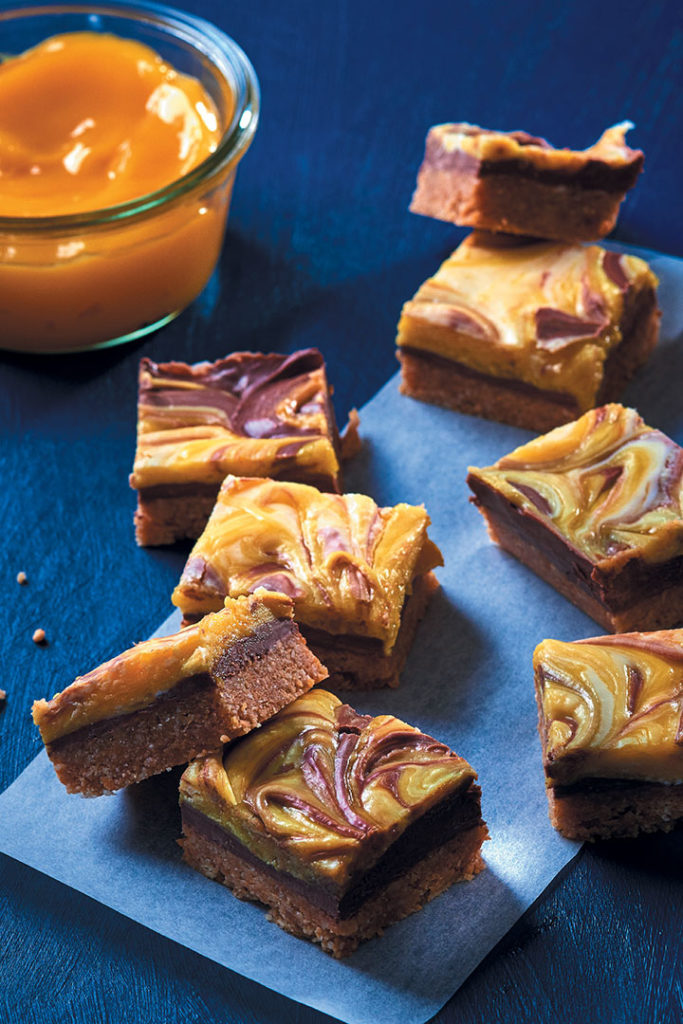Lemon curd and Nutella squares with a peanut base