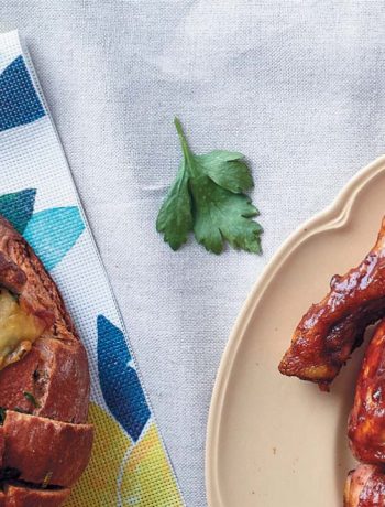 Barbecue chicken with cheesy pull-apart garlic bread