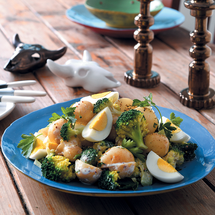 Potato, broccoli and egg salad