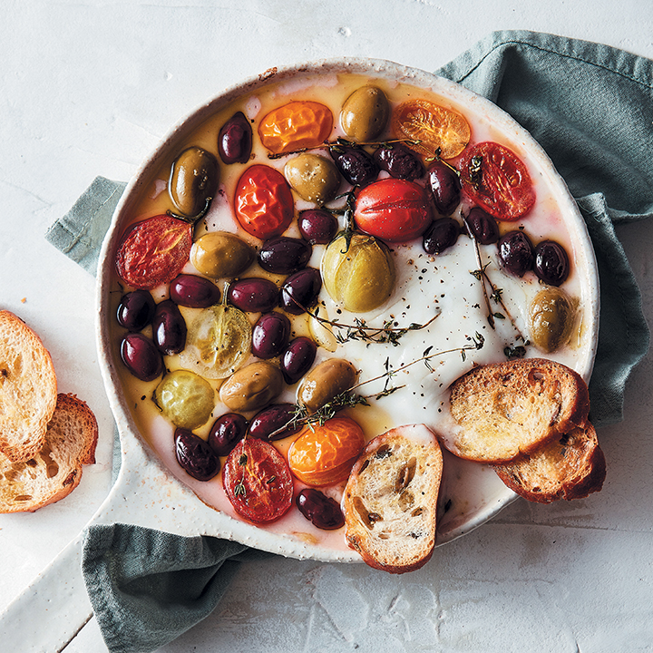 Baked vegan feta with white wine and olives