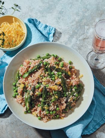 Vegan asparagus and pea risotto