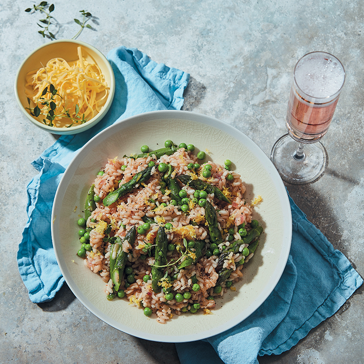 Vegan asparagus and pea risotto
