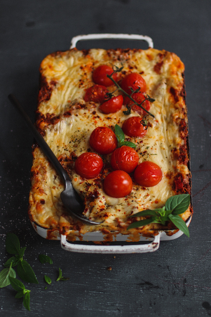 easy beef lasagne recipe by food and home entertaining