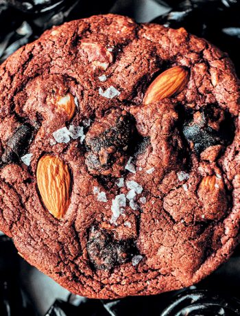 Black liquorice and almond chocolate-chip giant cookies