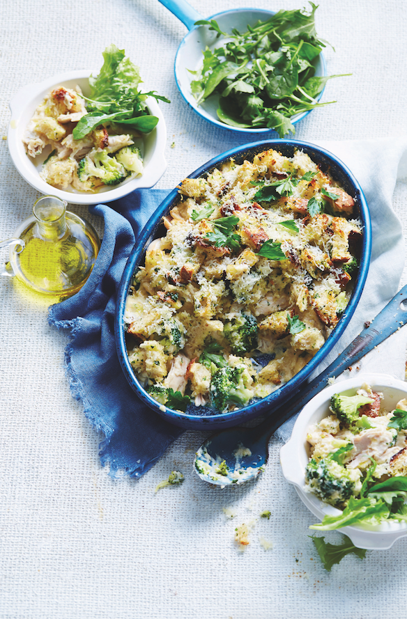 Chicken & broccoli pie