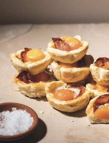 Eggs and chorizo pastry cups