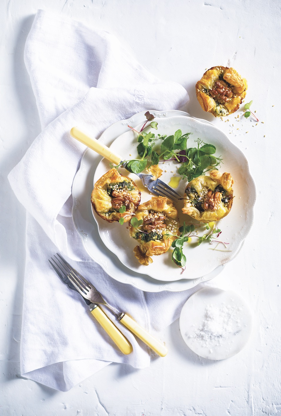 Spinach, Blue Cheese and Walnut Puffs | Food & Home Magazine