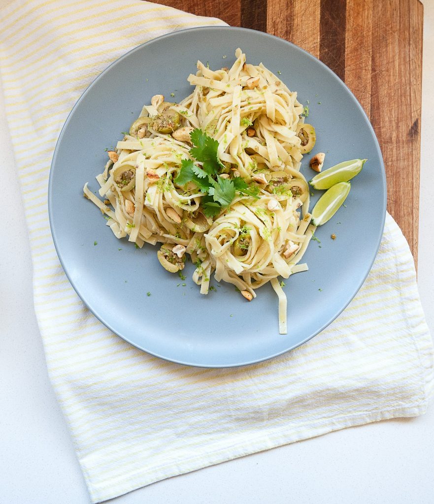 Green Thai olive pesto pasta