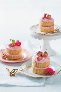 vanilla and rose mini cakes for mother's day