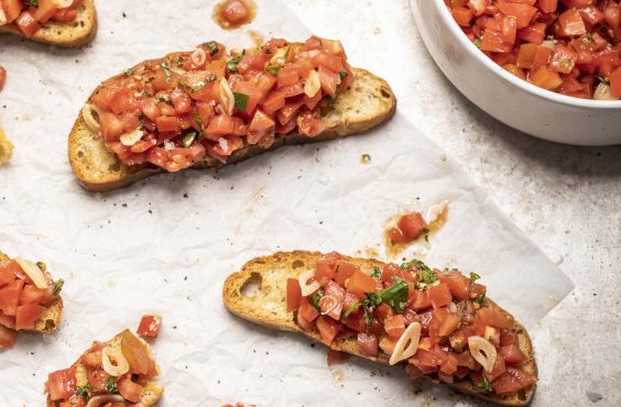 bruschetta with tomato topping