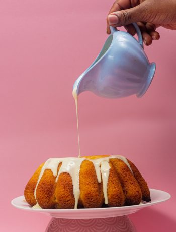 white chocolate bundt cake