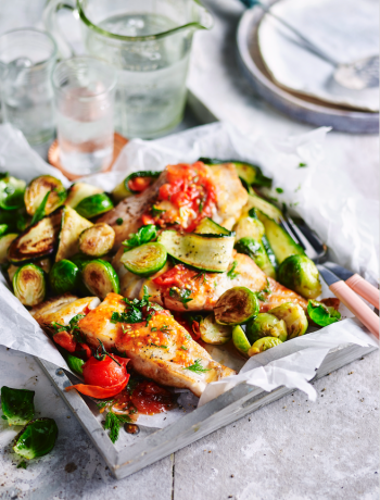 Fish provencal with herbed tomatoes