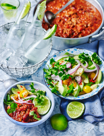 Chili con carne with avocado salad