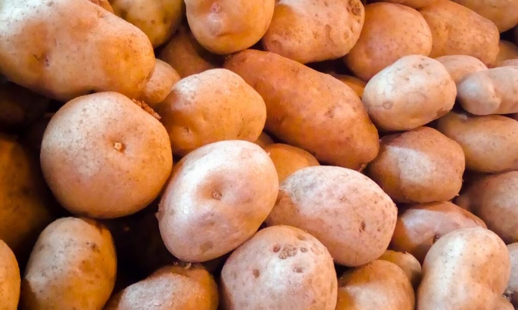 raw potatoes