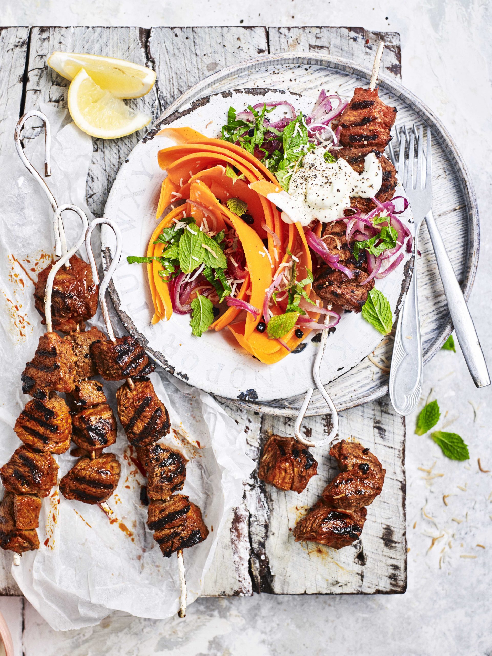 Kebabs: The Skewered and Grilled Meat Dish – Recette Magazine