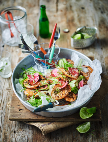 Braaied prawns with chilli lime dressing