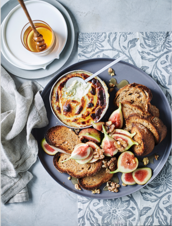 Warm honey & blue cheese dip with fresh figs